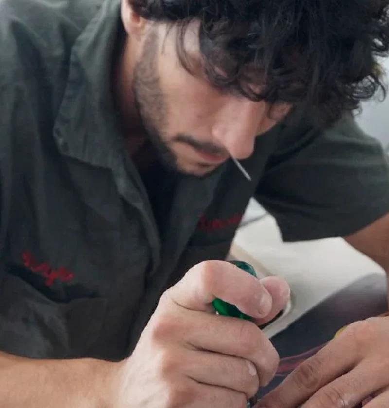 Johnny Zani di Donut Falegnameria a San Marino a lavoro